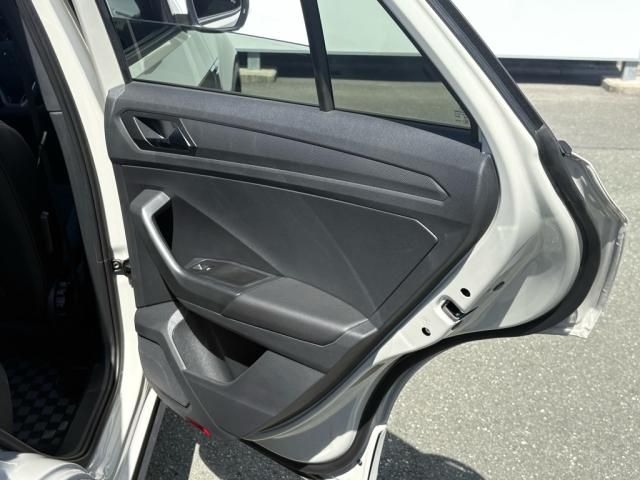 VOLKSWAGEN T-ROC 2025 Image 31