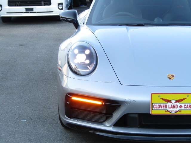 PORSCHE 911 2022 Image 31