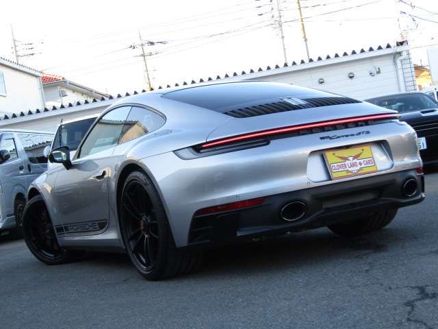 PORSCHE 911 2022 Image 31