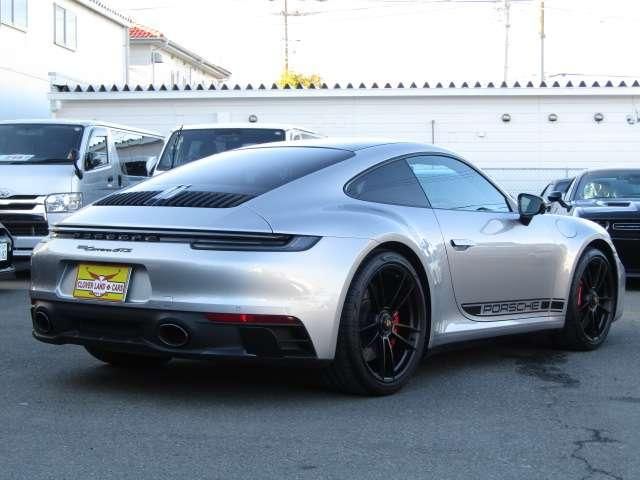 PORSCHE 911 2022 Image 31