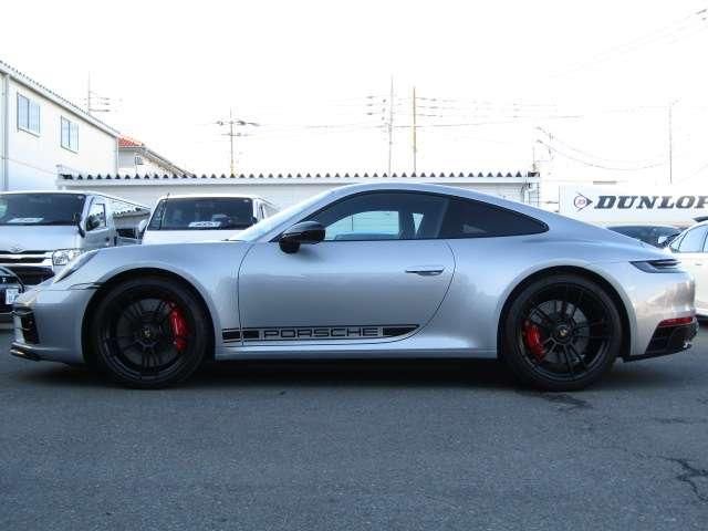 PORSCHE 911 2022 Image 31