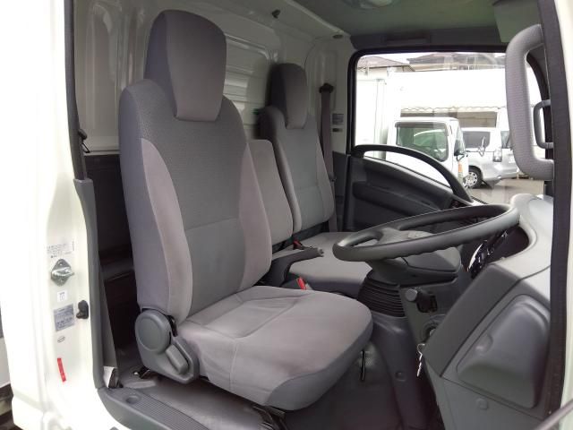 ISUZU ELF 2016 Image 31