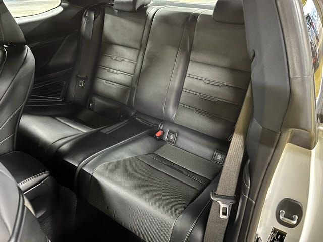 TOYOTA LEXUS RC300H 2014 Image 31