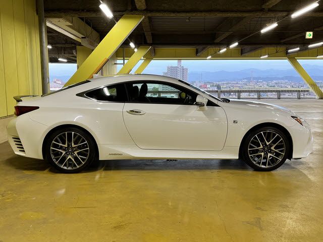 TOYOTA LEXUS RC300H 2014 Image 31