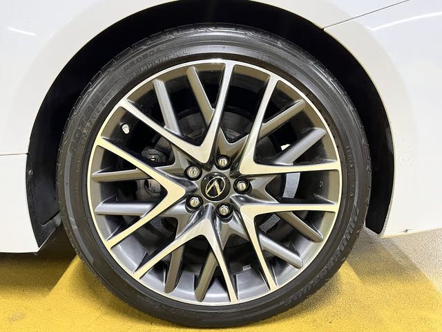 TOYOTA LEXUS RC300H 2014 Image 31