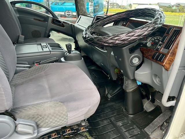 ISUZU FORWARD 2015 Image 31