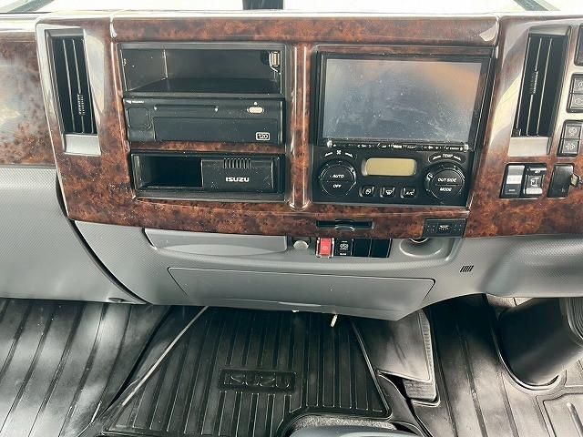 ISUZU FORWARD 2015 Image 31