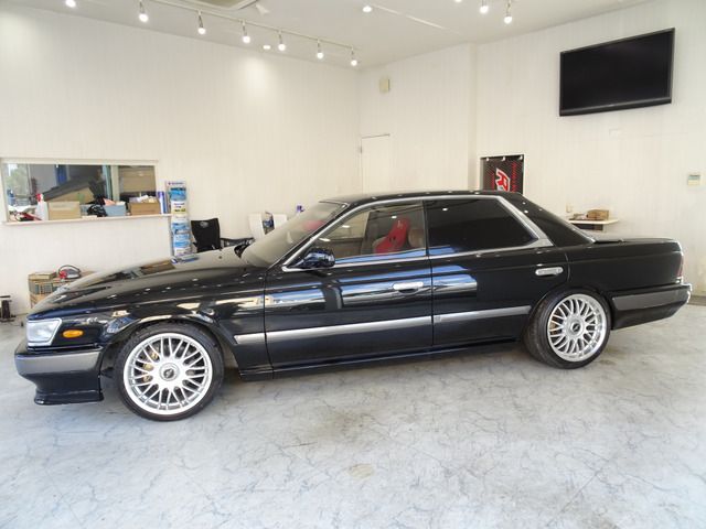 NISSAN LAUREL 1990 Image 31