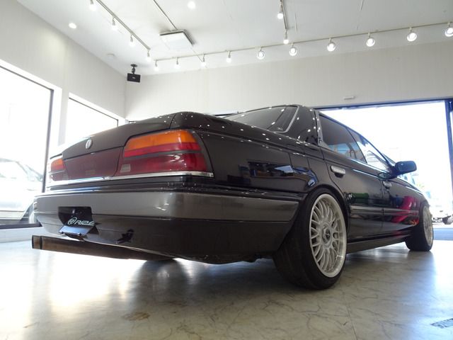 NISSAN LAUREL 1990 Image 31