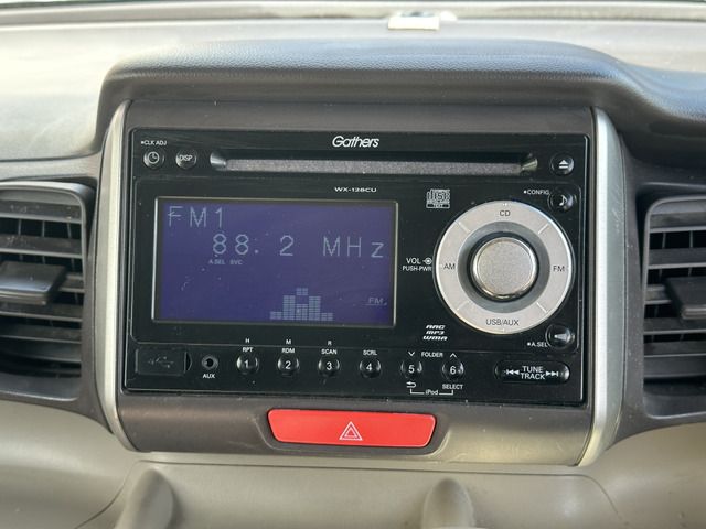 HONDA N BOX 2012 Image 31