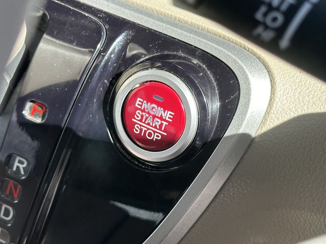 HONDA N BOX 2012 Image 31