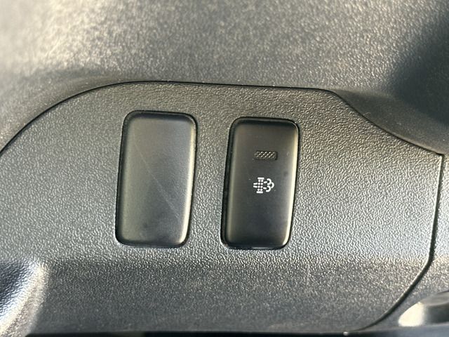 TOYOTA HIACE VAN 2WD 2013 Image 31