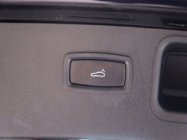 PORSCHE MACAN 2018 Image 31