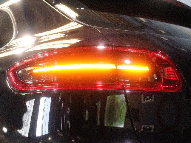 PORSCHE MACAN 2018 Image 31