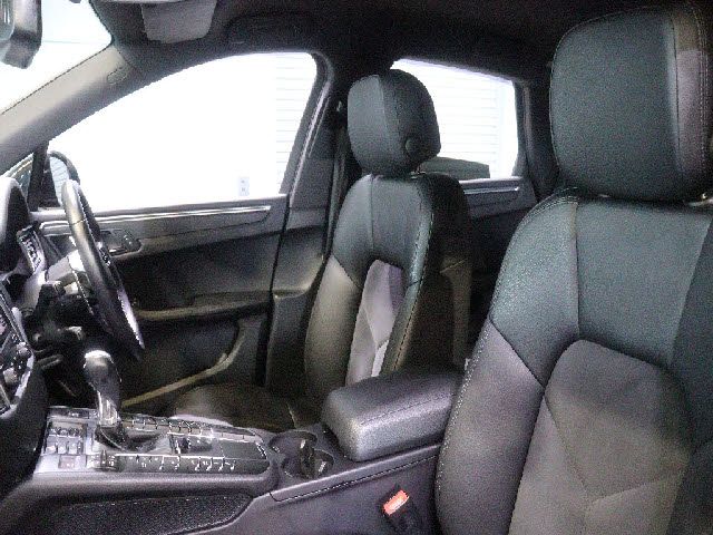 PORSCHE MACAN 2018 Image 31