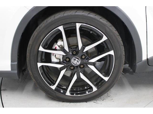 TOYOTA C-HR 2019 Image 31