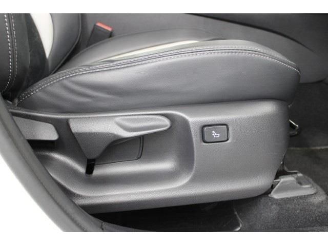 TOYOTA C-HR 2019 Image 31