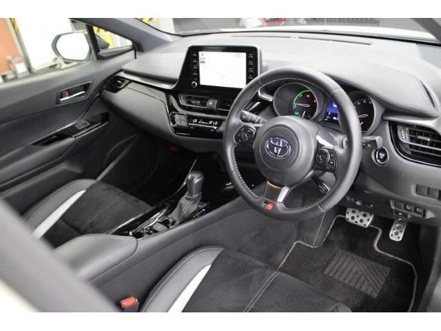 TOYOTA C-HR 2019 Image 31