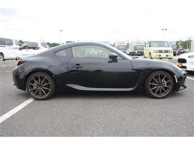 TOYOTA GR86 2022 Image 31