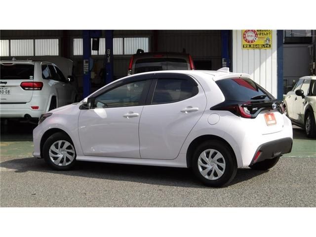 TOYOTA YARIS HYBRID 2020 Image 31