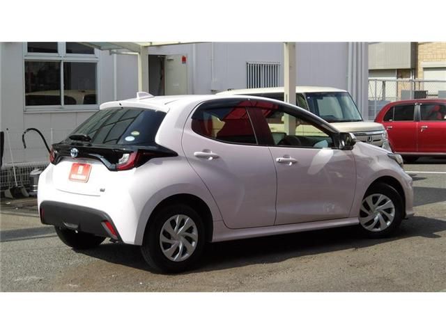 TOYOTA YARIS HYBRID 2020 Image 31