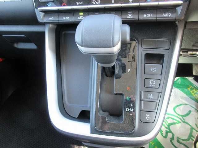 SUZUKI LANDY 2022 Image 31