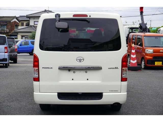 TOYOTA HIACE VAN 2WD 2018 Image 31