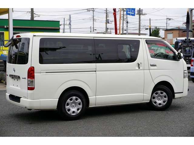 TOYOTA HIACE VAN 2WD 2018 Image 31