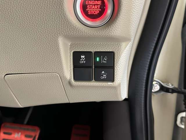 HONDA N BOX 2017 Image 31