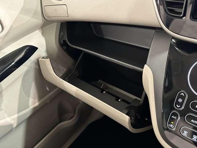 MITSUBISHI EK SPACE 2019 Image 31