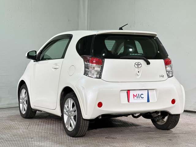 TOYOTA IQ 2012 Image 31