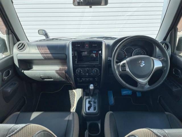 SUZUKI JIMNY 4WD 2015 Image 31