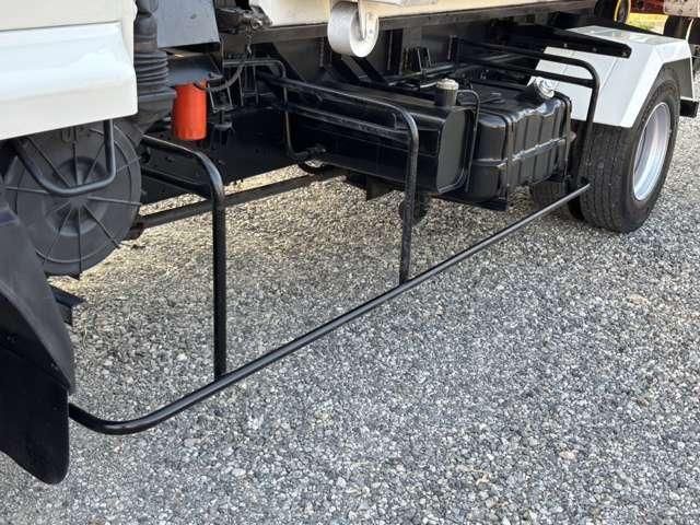 ISUZU FORWARD 2004 Image 31