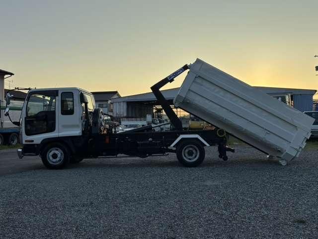 ISUZU FORWARD 2004 Image 31