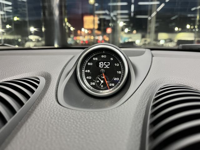 PORSCHE 718CAYMAN 2017 Image 31