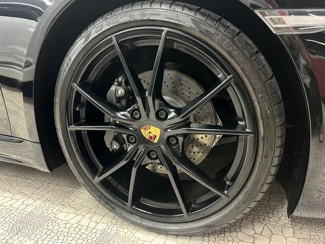 PORSCHE 718CAYMAN 2017 Image 31