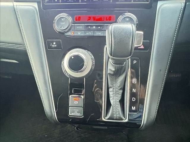 MITSUBISHI DELICA D:5 4WD 2019 Image 31