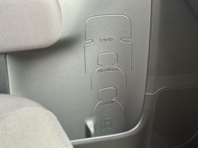 TOYOTA SIENTA HYBRID 2025 Image 31