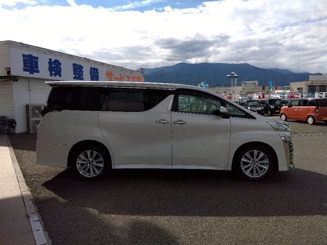 TOYOTA VELLFIRE 4WD 2018 Image 31