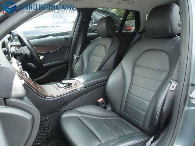 MERCEDES BENZ C CLAS 2018 Image 31