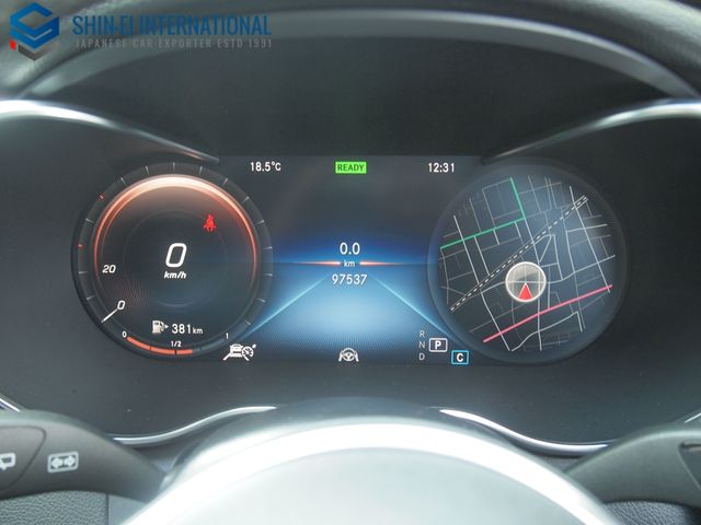 MERCEDES BENZ C CLAS 2018 Image 31