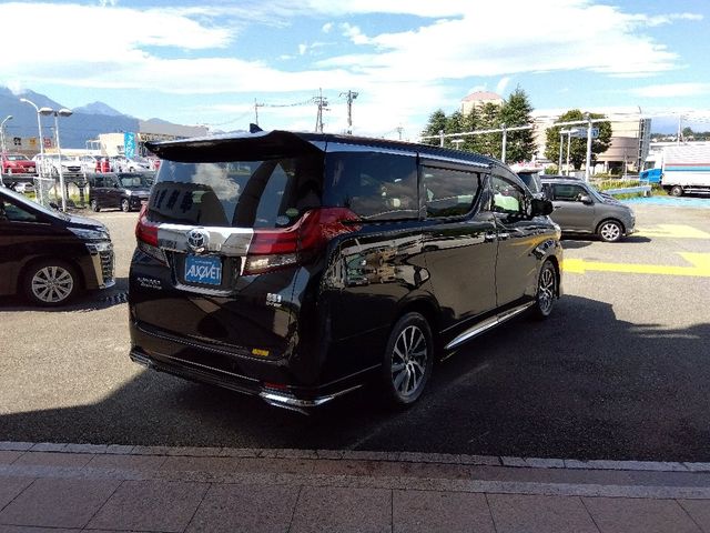 TOYOTA ALPHARD HYBRID 4WD 2016 Image 31