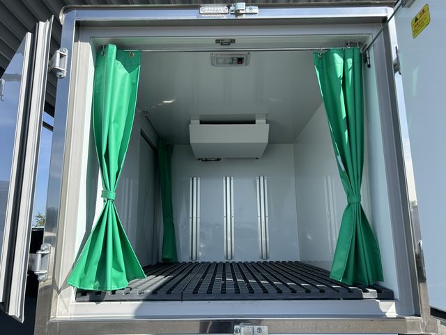 NISSAN NT100 CLIPPER 2023 Image 31