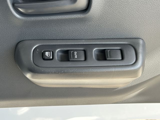 NISSAN NT100 CLIPPER 2023 Image 31