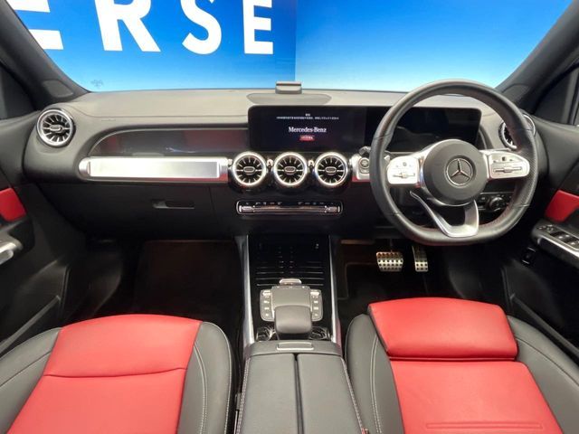 MERCEDES BENZ GLB 2022 Image 31