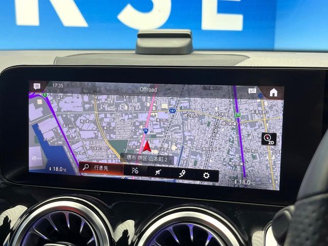 MERCEDES BENZ GLB 2022 Image 31