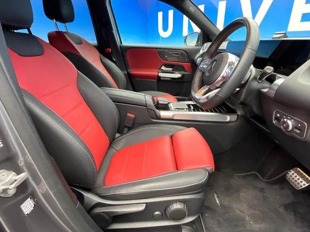 MERCEDES BENZ GLB 2022 Image 31