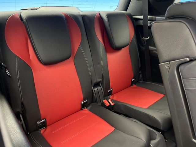 MERCEDES BENZ GLB 2022 Image 31