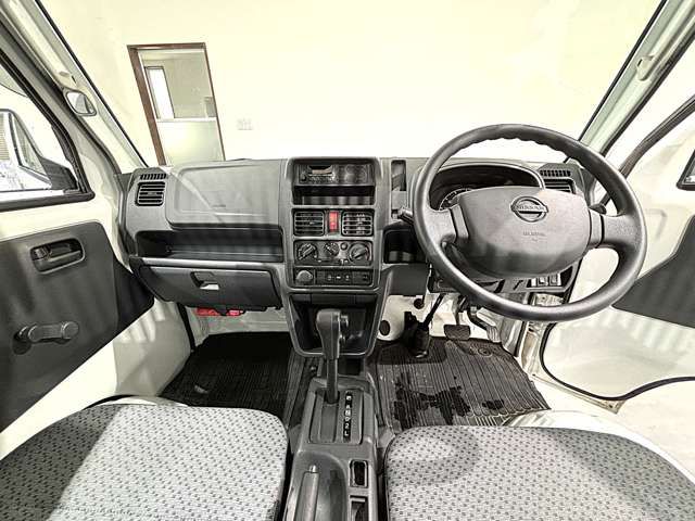 NISSAN NT100 CLIPPER 4WD 2022 Image 31