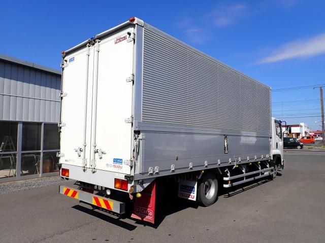 ISUZU ELF 2015 Image 31